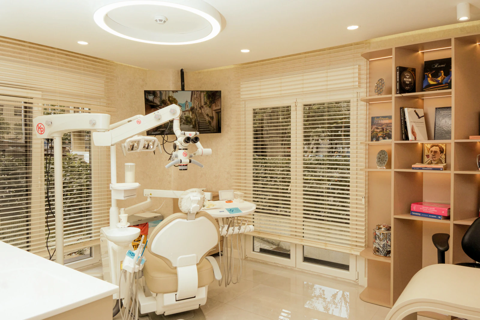 Leodent Dental Clinic — Kadıköy